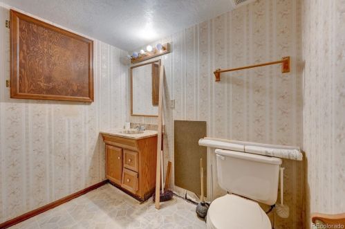 21666 Powers Pl, Aurora CO 80015-3372 exterior