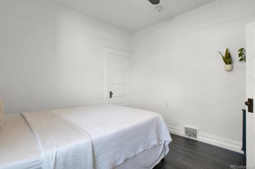 815 4th Ave, Denver CO  80218-3772 exterior