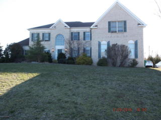 6 Natures Dr, Wall Township, NJ 07727-4212