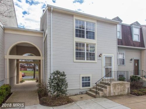 5976 Bridgetown Ct, Springfield VA  22015-2854 exterior
