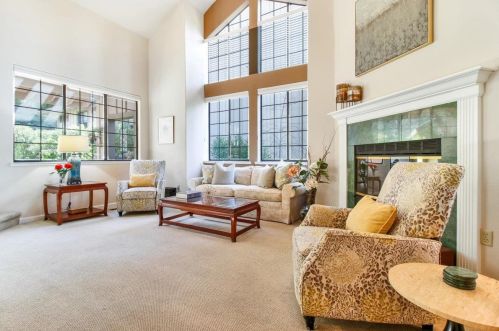 5884 Dry Oak Dr, San Jose, CA 95120-1702