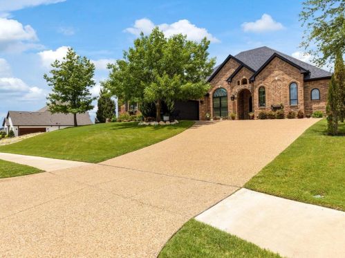 11029 Hawkins Home Blvd, Fort Worth TX  76126-4735 exterior