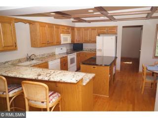15601 Highland Heights Dr, Hopkins, MN 55345-5640