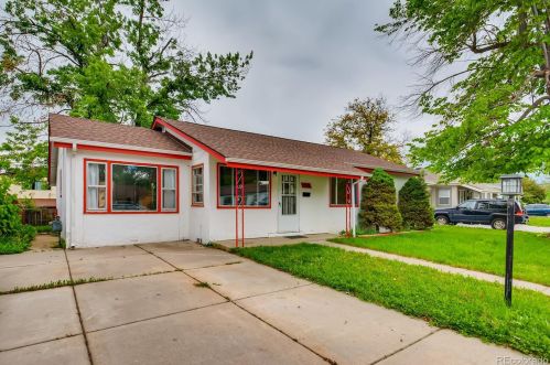 1576 Meade St, Denver, CO 80204-5925