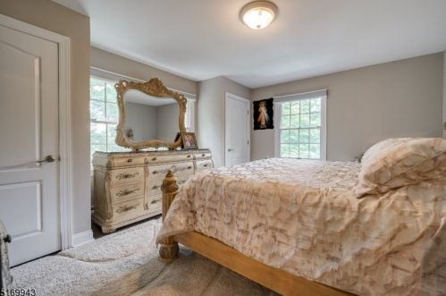 77 Pleasant Hill Rd, Dover NJ  07869-3568 exterior