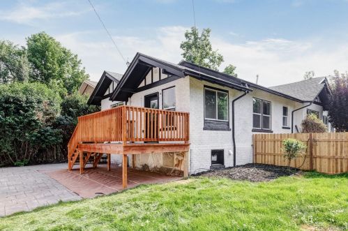 2203 Grape St, Denver CO  80207-3838 exterior