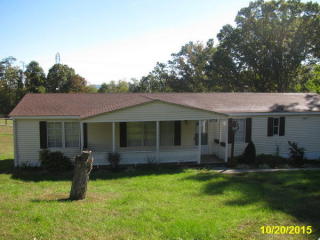 4714 Yellow Mountain Rd, Roanoke VA  24014-6744 exterior