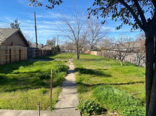 815 Washington St, Lodi, CA 95240-4821