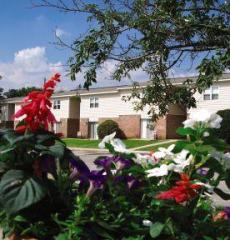 1035 Comanchee Trl, Cayce-West Columbia SC  29169-7010 exterior
