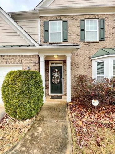 1653 Lancaster Creek Cir, Conyers GA  30094-5851 exterior