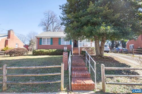 202 Azalea Dr, Charlottesville, VA 22903-4204