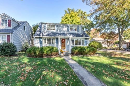 345 Victor St, Scotch Plains, NJ 07076-1423
