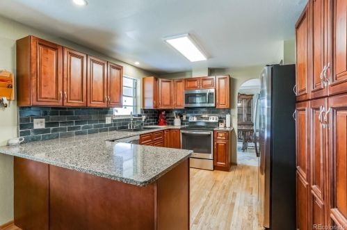 12805 61st Ave, Arvada CO  80004-3919 exterior