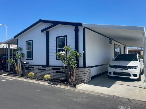 3424 Washington Ave, Santa Ana, CA 92703-1746