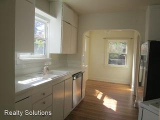5030 Bush St, Portland OR  97206-3035 exterior