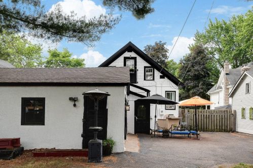 2209 2nd St, Saint Paul MN  55110-3204 exterior