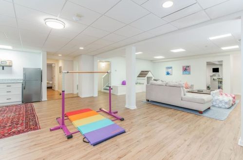 854 Carlton Rdg, Atlanta GA  30342-4340 exterior