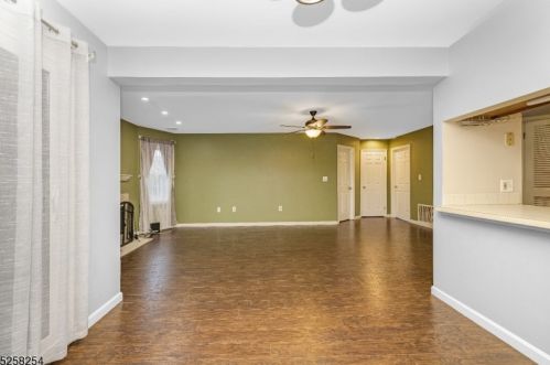 119 Quartz Ln, Paterson NJ  07501-3350 exterior