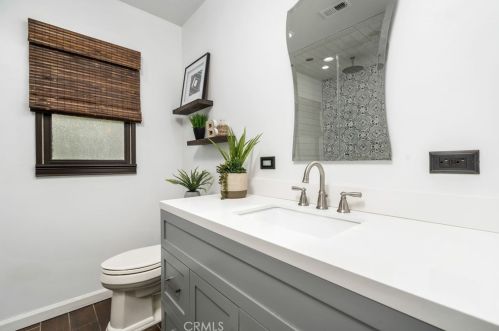 3980 Ramona Dr, Riverside CA  92506-1156 exterior