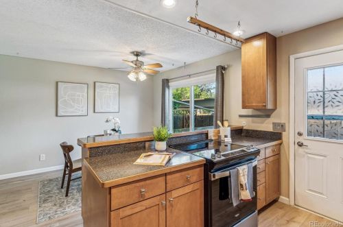 1964 Oswego Way, Aurora CO 80014-1188 exterior