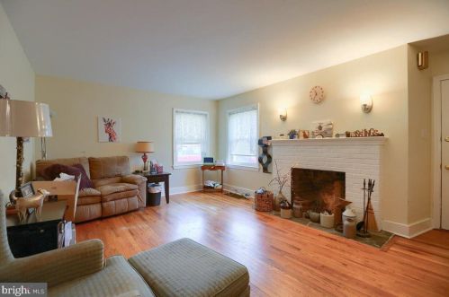 36 Strasburg Pike, Lancaster, PA 17602-4120