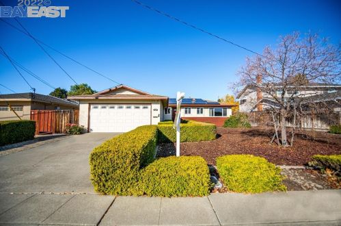 648 Sonoma Ave, Livermore, CA 94550-4048