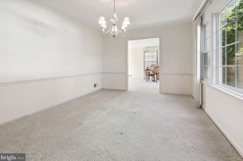 2417 Gate Dr, Silver Spring MD 20906-2207 exterior