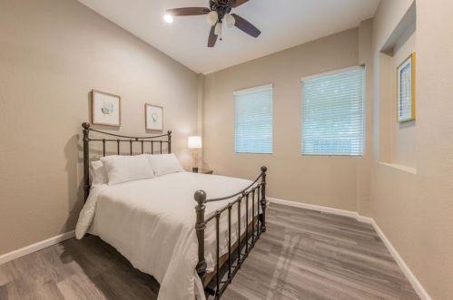 1212 Main St, Webberville TX 78621-1522 exterior