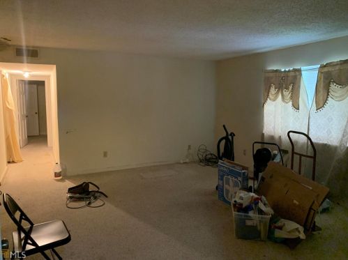 1502 Camelot Dr, Atlanta, GA 30349-6543