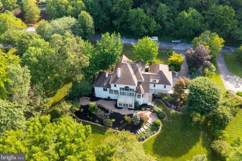 11 Doe Run Ln, Lancaster, PA 17603-9113