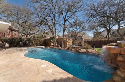 5415 Austral Loop, Austin TX  78739-1711 exterior