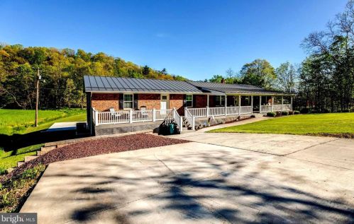 4809 Crab Run Rd, Mathias, WV 26812-8408
