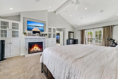6128 Baja Dr, Anaheim CA  92807-4048 exterior