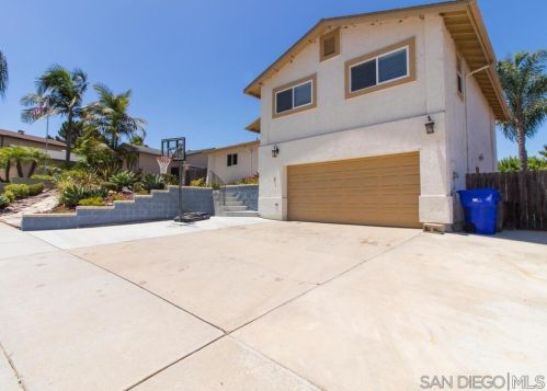 3889 Shenandoah Dr, Oceanside, CA 92056-3306