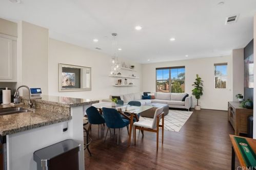 1687 Lincoln, Anaheim CA 92805-5502 exterior