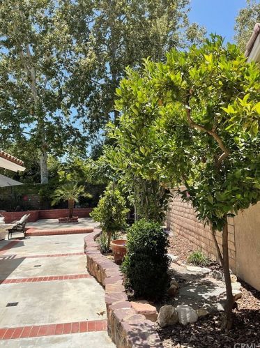36 Sunlight, Irvine CA  92603-3724 exterior
