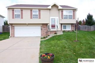 2710 Canyon Cir, Bellevue, NE 68123-4784