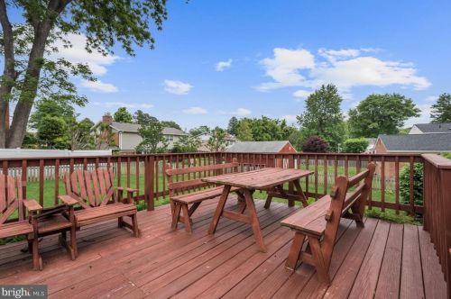 13111 Fernedge Rd, Silver Spring MD 20906-5302 exterior