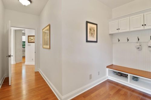 1904 William Dr, Valpo IN  46385-8168 exterior