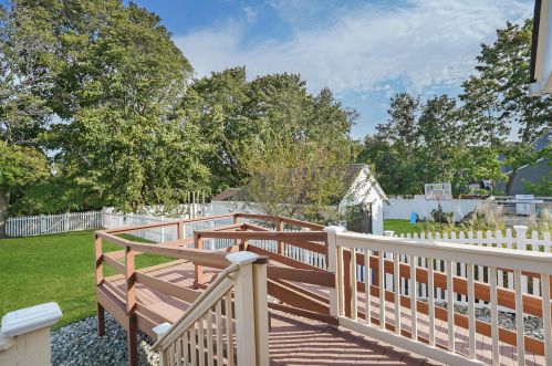 893 Lincoln St, Tinton Falls NJ 07701-5752 exterior