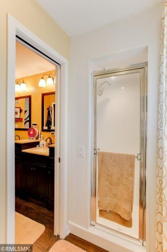 3422 Highlander Dr, Saint Paul MN  55122-1310 exterior