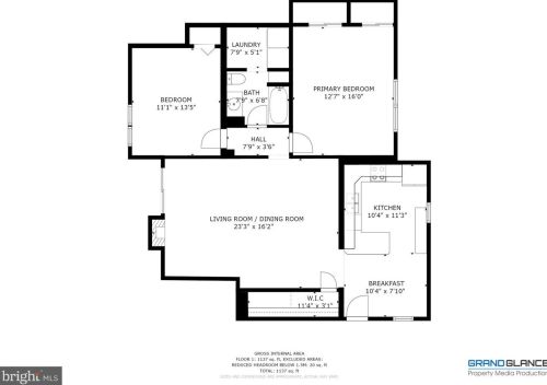 5975 First Landing Way, Springfield VA  22015-2604 exterior