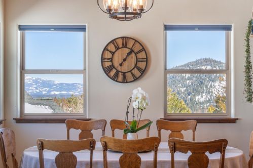 14574 Wolfgang Rd, Truckee CA  96161-6905 exterior