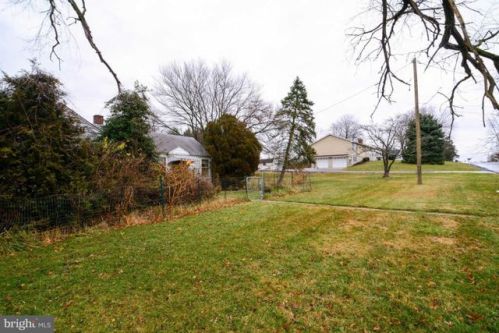 3200 Greencastle Rd, Burtonsville, MD 20866-1814