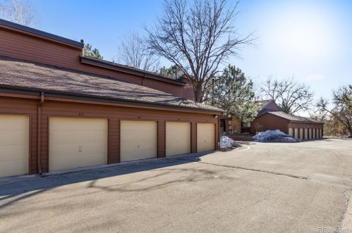 2685 Dayton Way, Denver CO  80231-3958 exterior