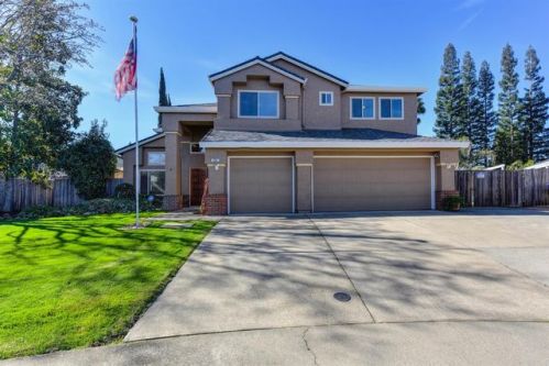 203 Littleton Ct, Folsom, CA 95630-6862