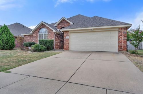 7721 Cypress Club Dr, Fort Worth TX  76137-4373 exterior