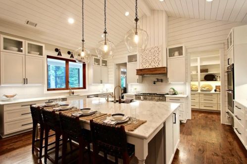 535 Beavers Rd, Holly Springs, GA 30115-0061