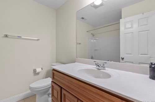 85 Nutmeg Cir, Colchester CT  06415-2314 exterior
