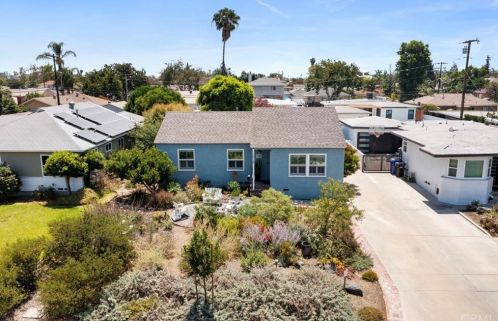 9718 Parrot Ave, Downey, CA 90240-3243